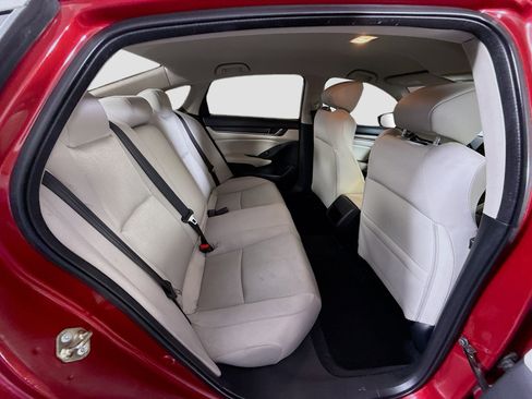 Used 2018 Honda Accord LX image 27
