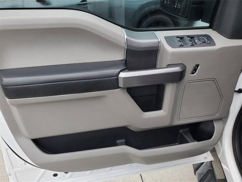 Used 2019 Ford F150 XLT w/ Equipment Group 302A Luxury image 20