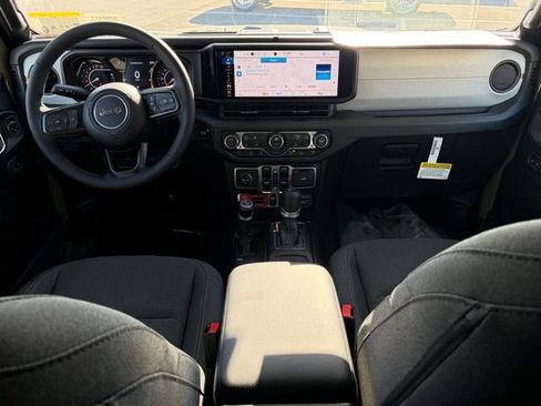 New 2026 Jeep Gladiator Sport AWD/4WD image 34