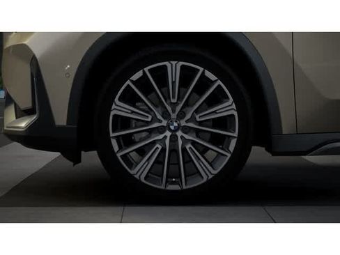 New 2026 BMW X1 xDrive28i w/ Technology Package AWD/4WD image 7