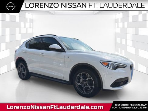 Used 2022 Alfa Romeo Stelvio Ti w/ Active Assist Plus Package AWD/4WD image 1