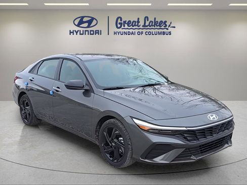 New 2026 Hyundai Elantra Sport FWD image 7