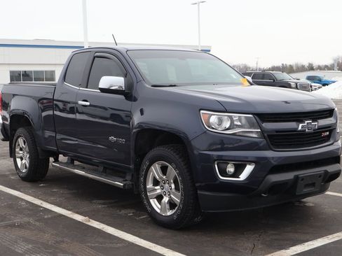Used 2018 Chevrolet Colorado Z71 w/ Centennial Edition image 3