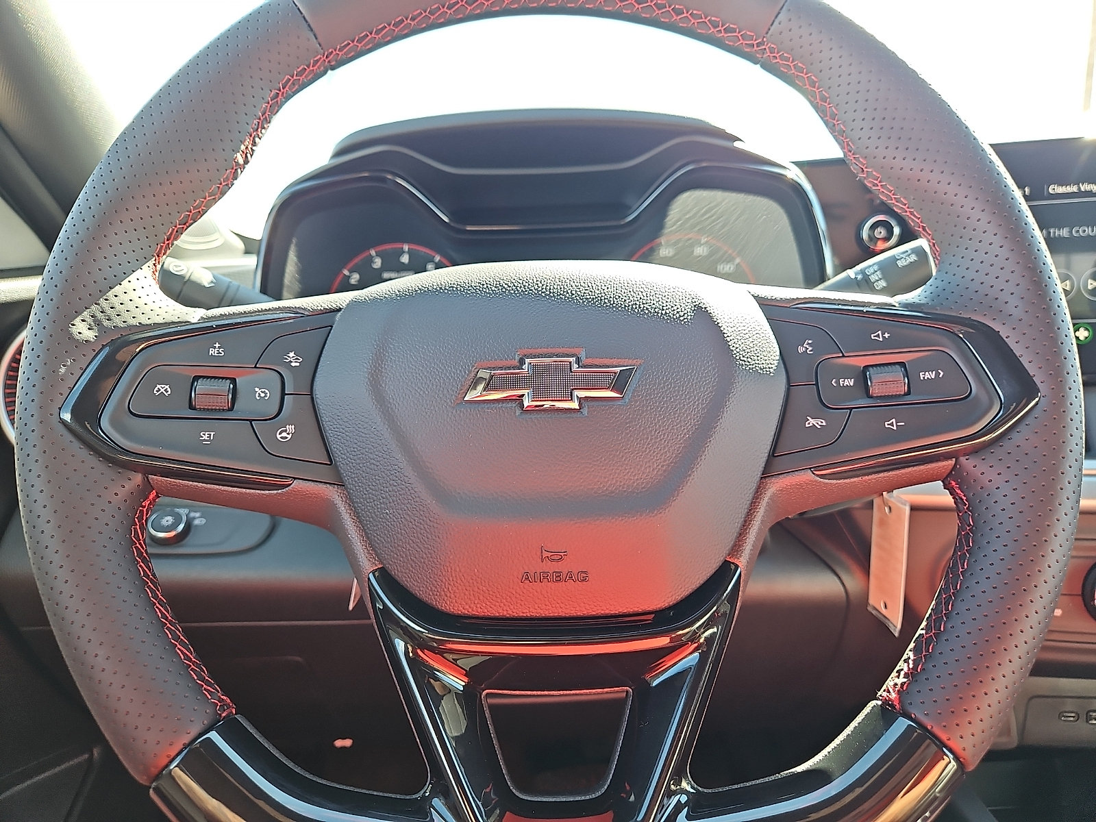 New 2026 Chevrolet Trax RS w/ Driver Confidence Package FWD image 20