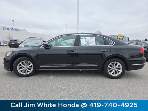 Used 2016 Volkswagen Passat 1.8T S image 14