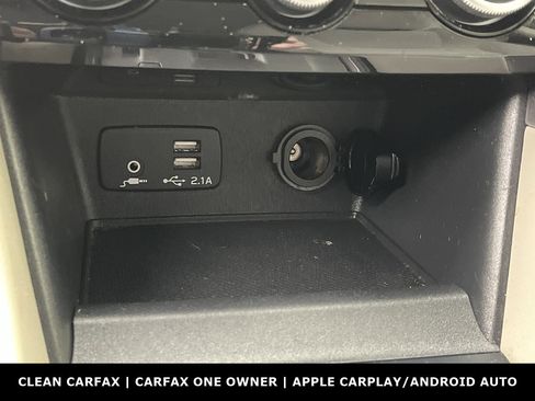 Used 2020 Subaru Forester Premium image 23