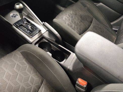 Used 2024 Mitsubishi Outlander Sport AWD image 26