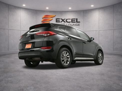 Used 2017 Hyundai Tucson SE image 38