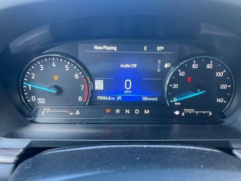 Used 2021 Ford Explorer Limited w/ Equipment Group 301A AWD/4WD image 17