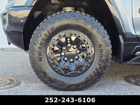 Used 2024 GMC Hummer EV 3X w/ Omega Edition image 45