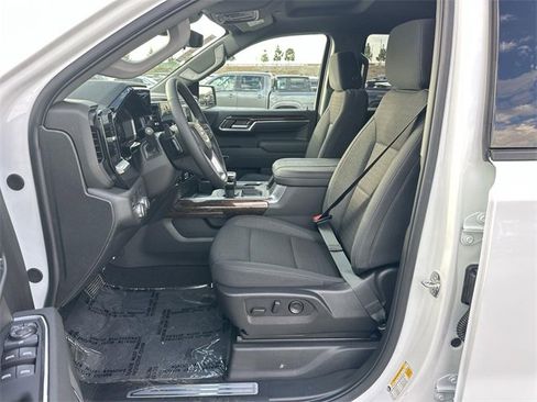 New 2026 GMC Sierra 1500 Elevation w/ LPO, Elevation Black Package image 21