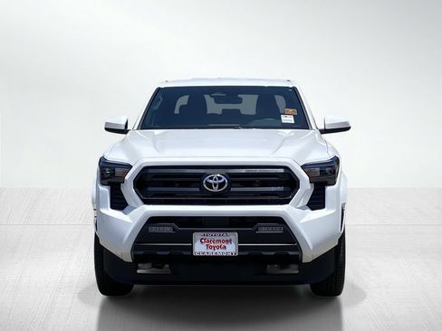 Used 2026 Toyota Tacoma SR5 AWD/4WD image 13
