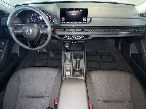 Used 2025 Honda Accord LX image 24