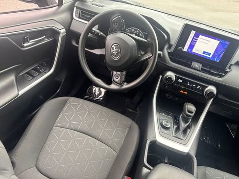 Used 2023 Toyota RAV4 AWD Hybrid image 25
