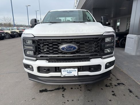 New 2026 Ford F250 XL w/ STX Appearance Package AWD/4WD image 9