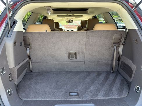 Used 2015 Buick Enclave Premium FWD image 29