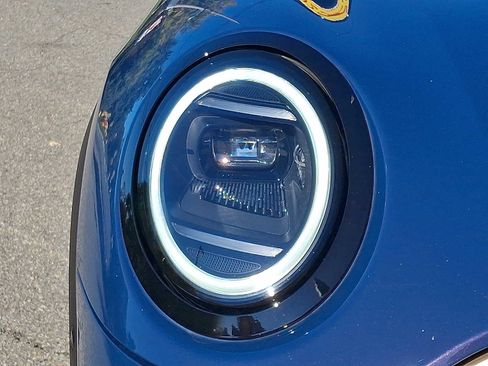 Used 2025 MINI Cooper S image 9