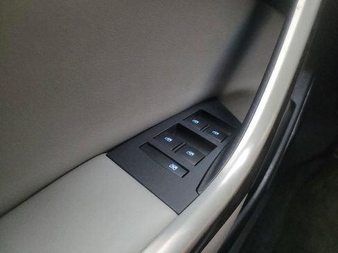 Used 2016 Buick Verano FWD image 27