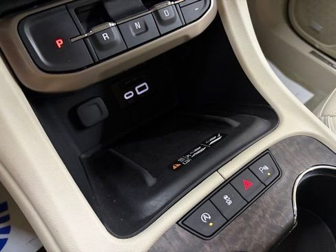 Used 2023 GMC Acadia Denali AWD/4WD image 77
