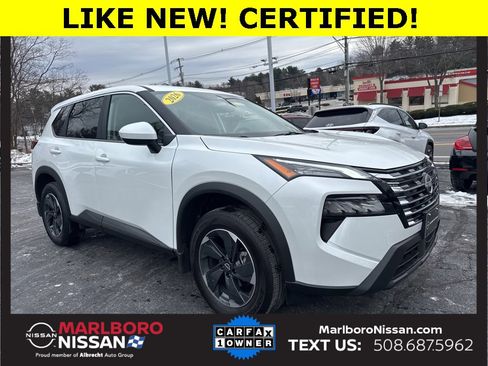 Certified 2026 Nissan Rogue SV image 1