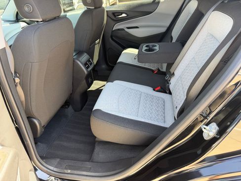 Used 2023 Chevrolet Equinox LS w/ LS Convenience Package FWD image 22
