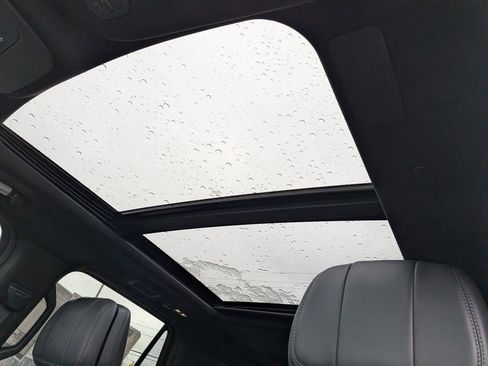 New 2025 Lincoln Navigator Reserve w/ Jet Appearance Package AWD/4WD image 14