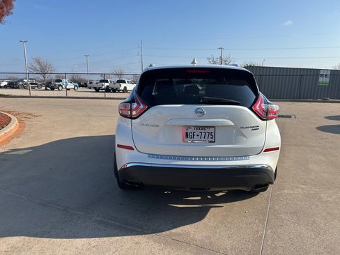 Used 2018 Nissan Murano Platinum w/ Cargo Package image 4