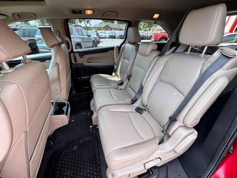 Used 2022 Honda Odyssey EX-L image 25
