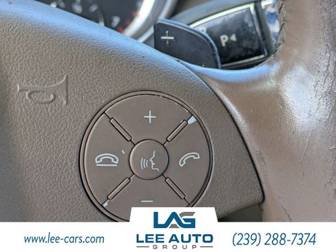 Used 2011 Mercedes-Benz GL 450 4MATIC image 21