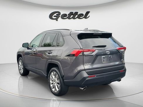 Used 2023 Toyota RAV4 XLE Premium FWD image 7
