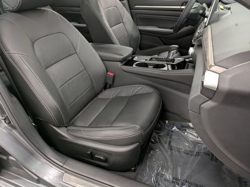 Used 2021 Nissan Altima 2.5 SL AWD/4WD image 29