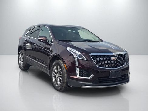 Used 2021 Cadillac XT5 Premium Luxury FWD image 4