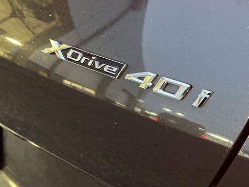 Used 2023 BMW X6 xDrive40i w/ Luxury Seating Package image 28