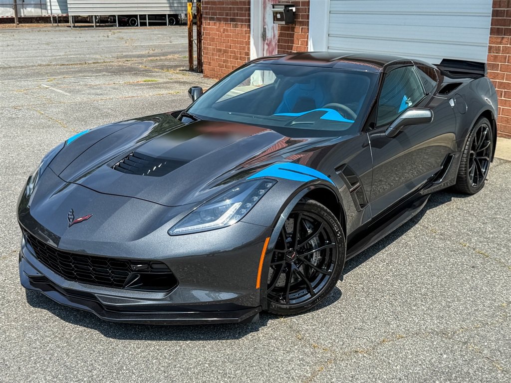 Used 2017 Chevrolet Corvette Grand Sport RWD image 3