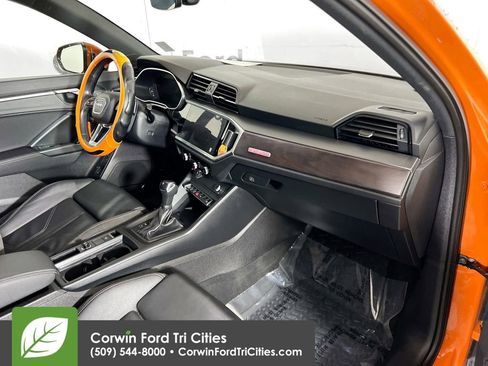 Used 2023 Audi Q3 2.0T Premium Plus w/ Premium Plus Package image 30