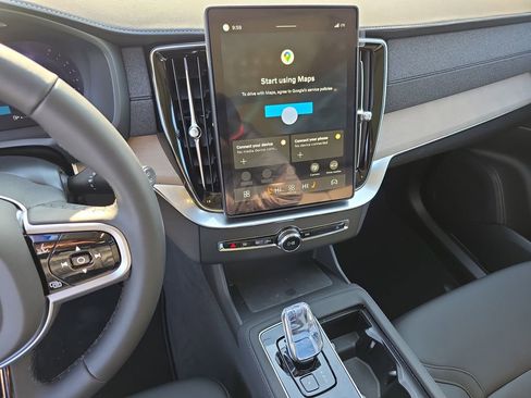 New 2026 Volvo XC90 B6 Plus w/ Protection Package Premier image 19