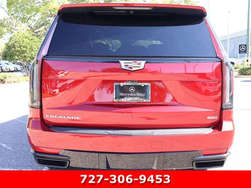 Used 2023 Cadillac Escalade Sport Platinum AWD/4WD image 8