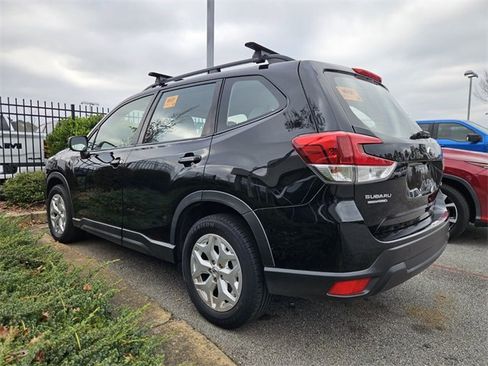 Used 2021 Subaru Forester image 4