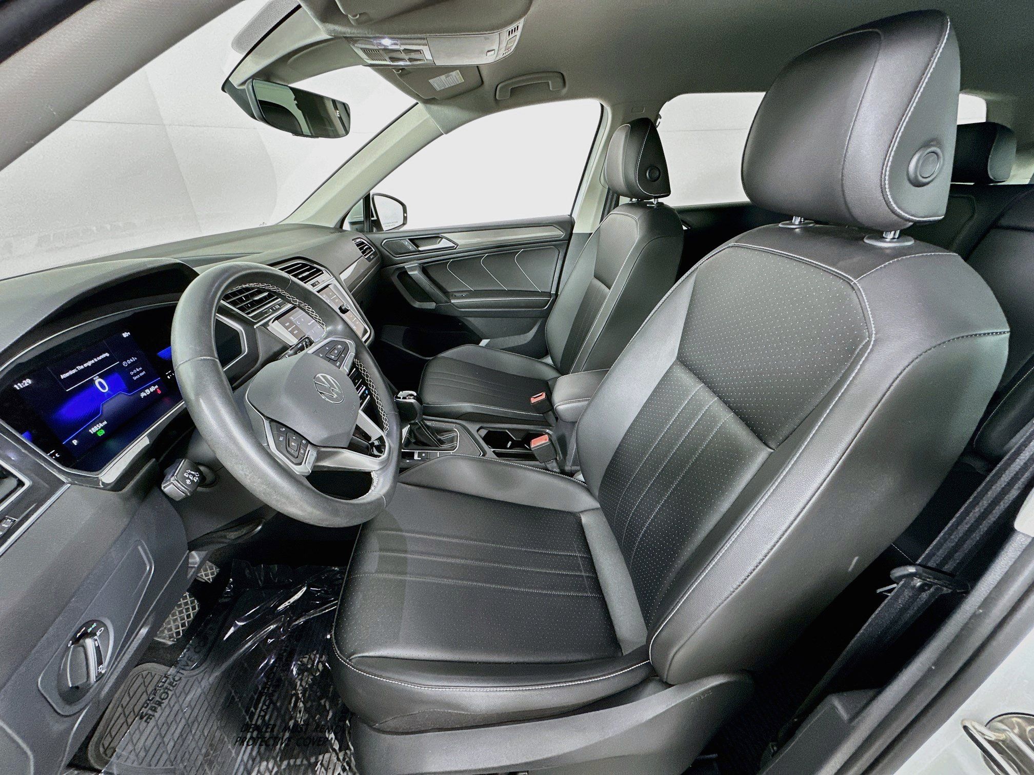 Used 2022 Volkswagen Tiguan SE FWD image 20
