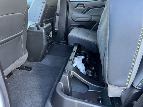 Certified 2024 Chevrolet Colorado ZR2 w/ ZR2 Bison Edition image 17