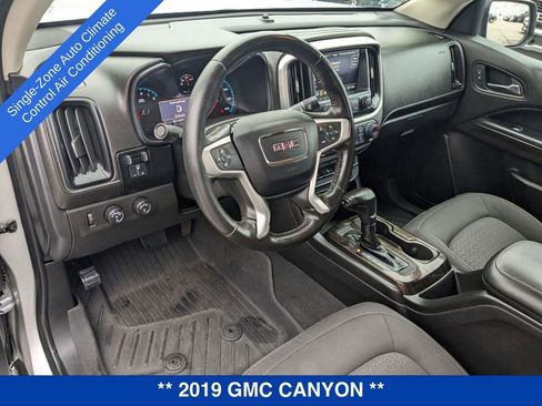 Used 2019 GMC Canyon SLE w/ SLE Convenience Package image 16