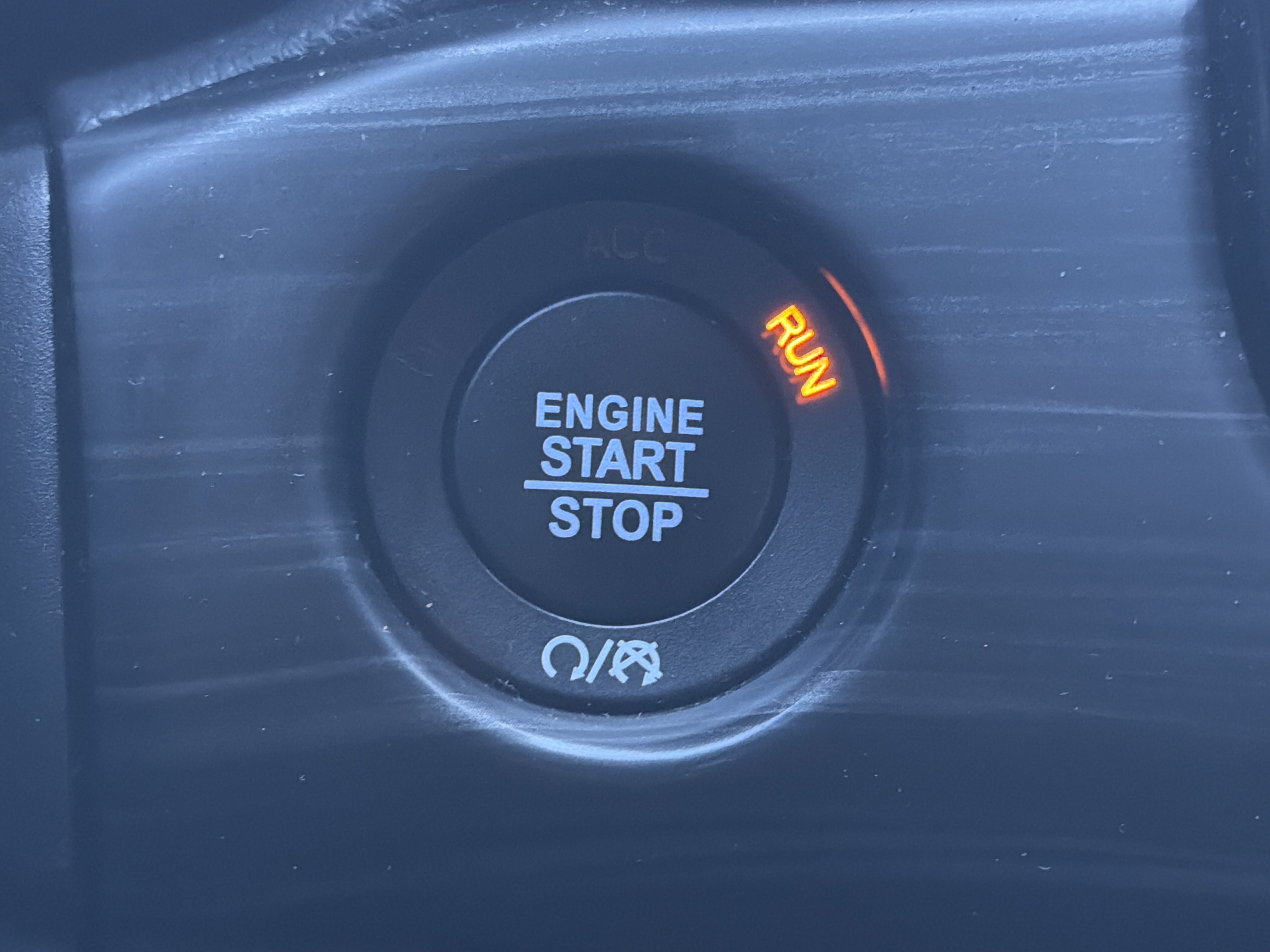 Used 2020 Jeep Grand Cherokee Altitude AWD/4WD image 15