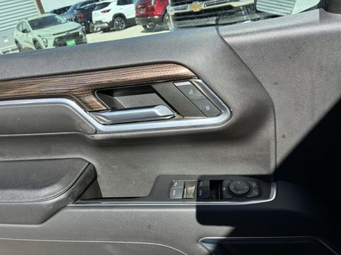 Used 2023 Chevrolet Silverado 1500 LT image 6