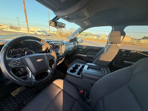 Used 2018 Chevrolet Silverado 1500 LT w/ All Star Edition image 13