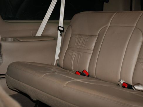 Used 2000 Ford Excursion Limited AWD/4WD image 37
