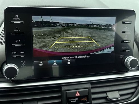 Used 2022 Honda Accord Sport image 18