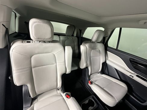 Used 2025 Lincoln Aviator 2WD w/ Equipment Group 101A image 22