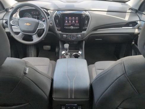 Certified 2021 Chevrolet Traverse LS FWD image 19