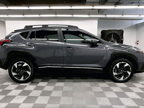 Used 2024 Subaru Crosstrek 2.5i Limited w/ Crosstrek Mirror Package AWD/4WD image 15
