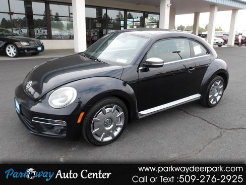 Used 2014 Volkswagen Beetle TDI image 1